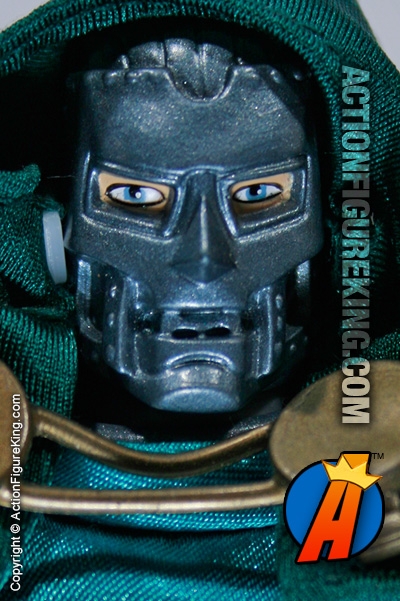 Famous Cover Series Doctor Doom Figure