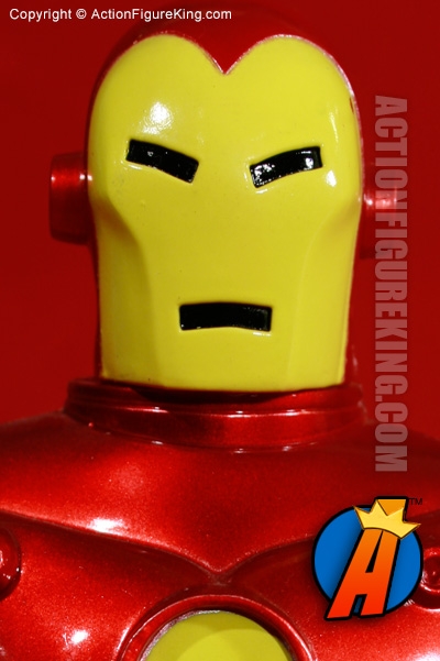 Famous Cover Series Iron Man Figure